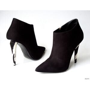 Giuseppe Zanotti Black Suede Booties 39 US 9 Pony Hair Zebra Heel Ankle Zip